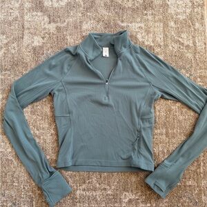 Lululemon Ribbed Half Zip Cropped Pullover XS Sage Green